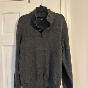 Men’s Izod sweater